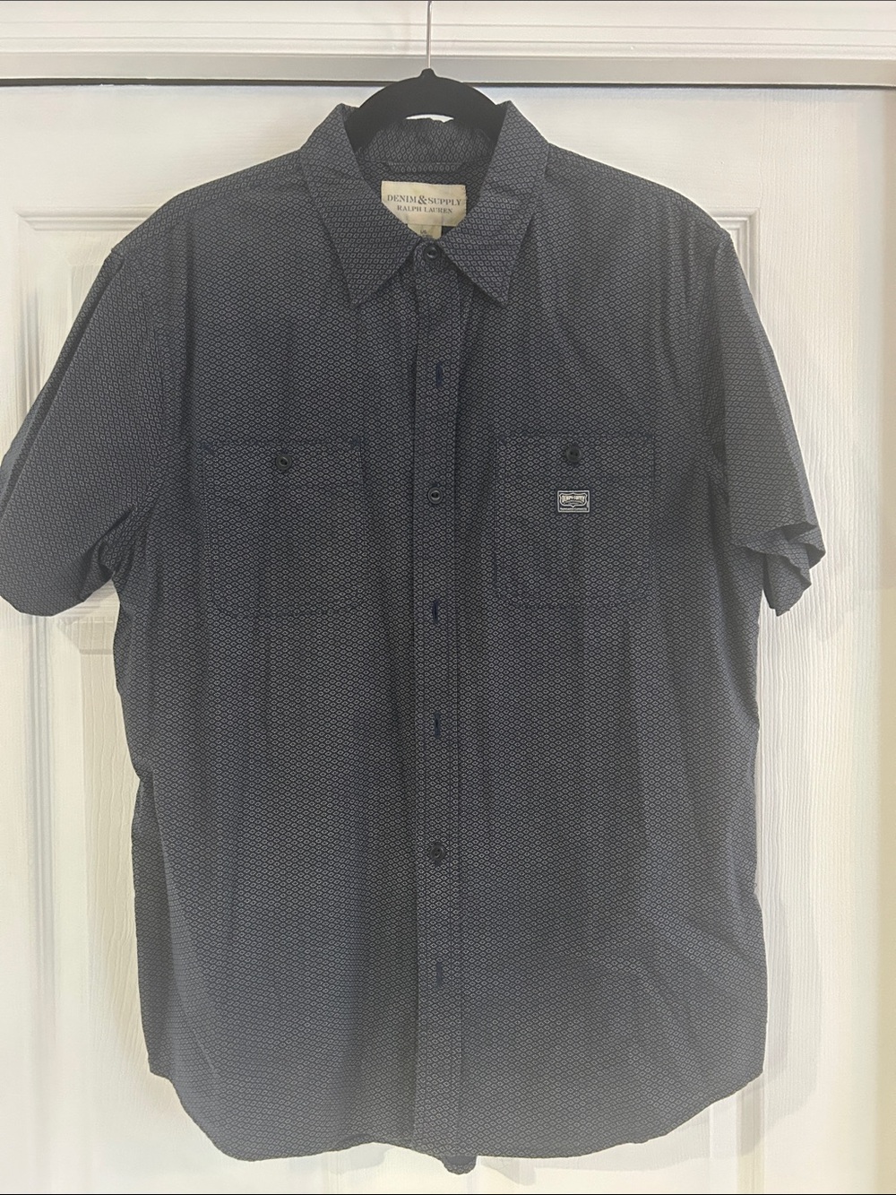 Men’s Denim & Supply large short sleeve button down shirt with microdots